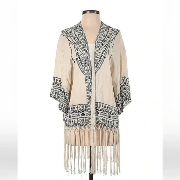 Flying Tomato | Western Aztec Tan & Black Bohemian Kimono w/ Fringe Size S Small - Picture 1 of 2